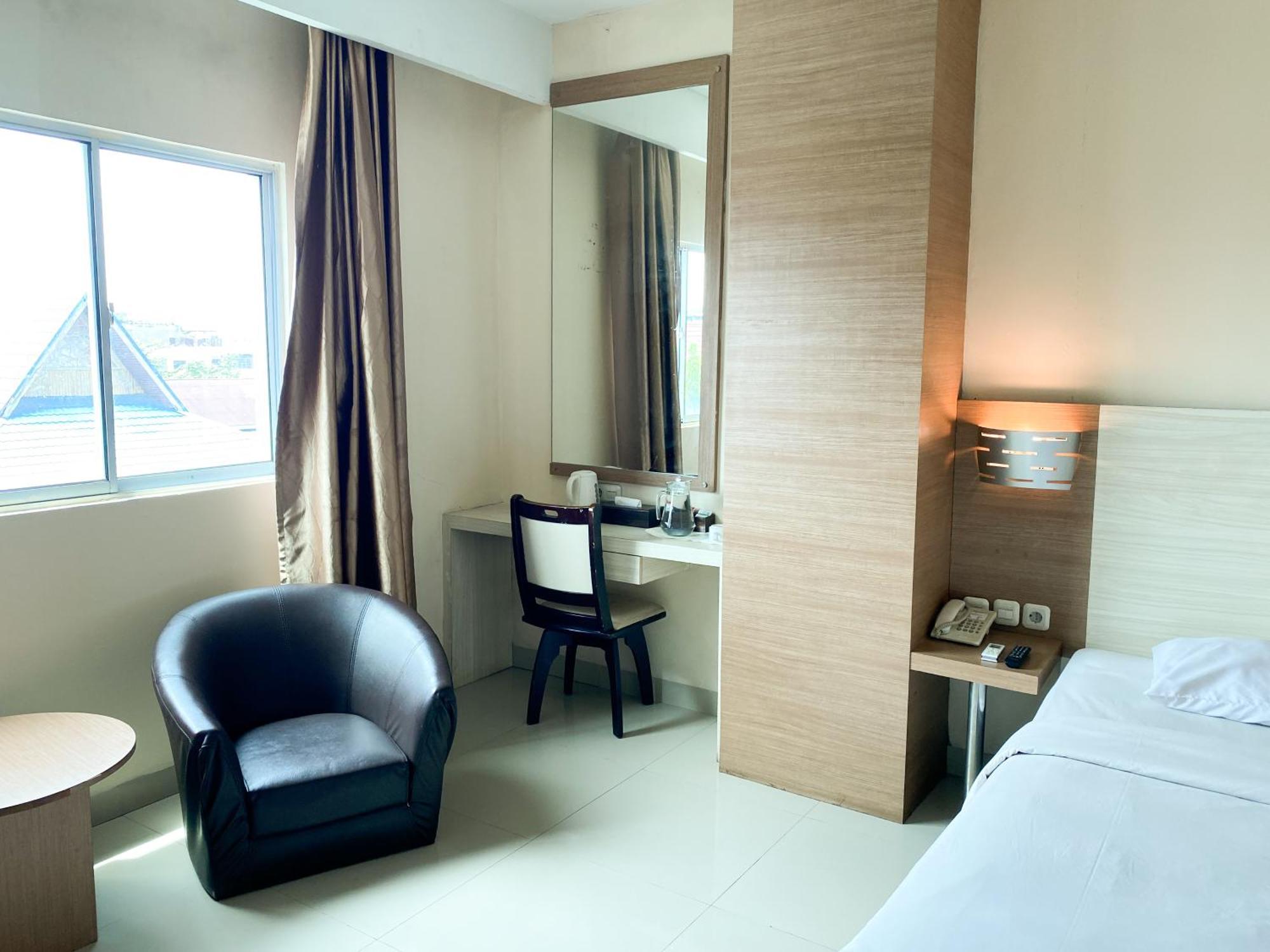 Winstar Hotel Pekanbaru Extérieur photo